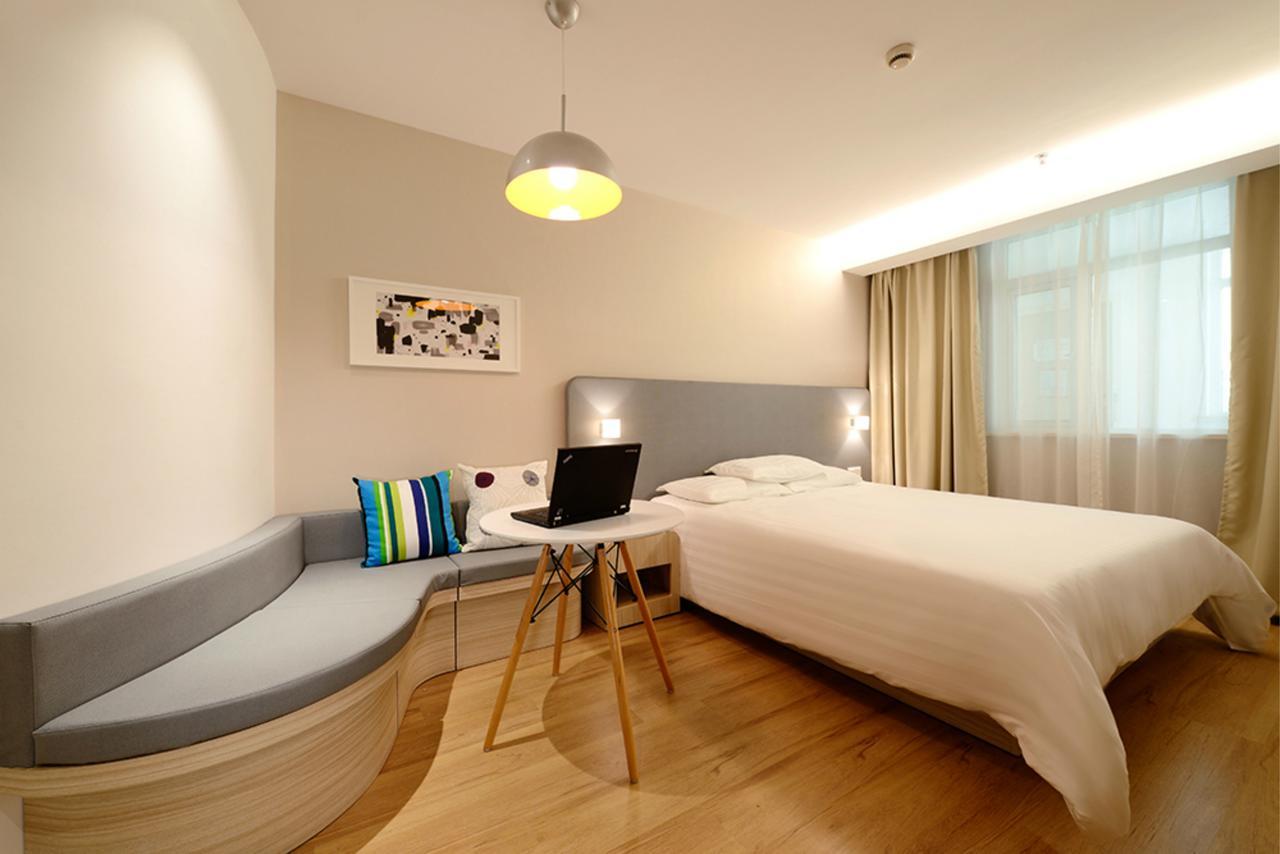Hanting Hotel Zhuhai Qinglu Middle Road Екстер'єр фото